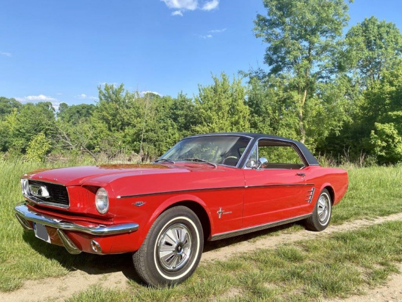 Ford Mustang Hardtop