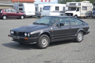 Alfa Romeo GTV 1,9