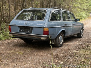 Mercedes-Benz 200 T 7 míst, Servisní k.+DK 1981