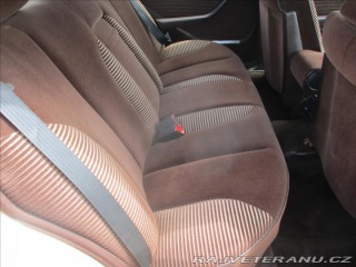 Mercedes-Benz S 5,0 170kw SE bez koroze 1982