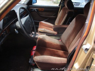 Mercedes-Benz S 5,0 170kw SE bez koroze 1982