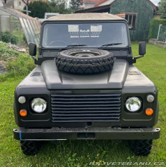 Land Rover Defender 1985