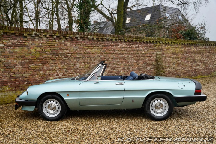 Alfa Romeo Spider 2.0 1984