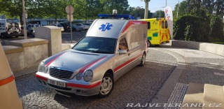 Mercedes-Benz prezidentský sanitní spec