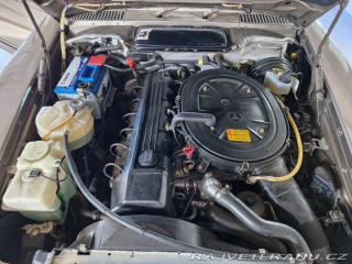 Mercedes-Benz SL 300 SL R107 1986