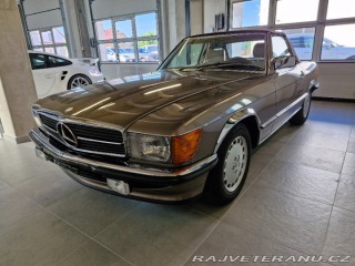 Mercedes-Benz SL 300 SL R107 1986