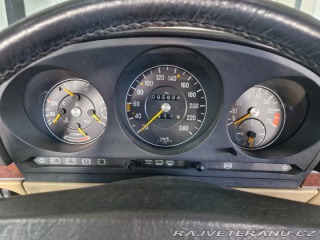 Mercedes-Benz SL 300 SL R107 1986