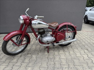 Jawa 250 Pérák 1947