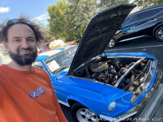 Ford Mustang GT manual V8