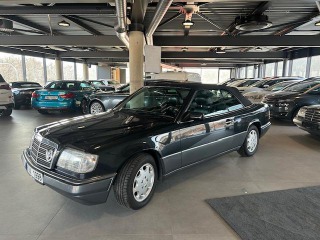 Mercedes-Benz 320 124 E320 24V kabriolet