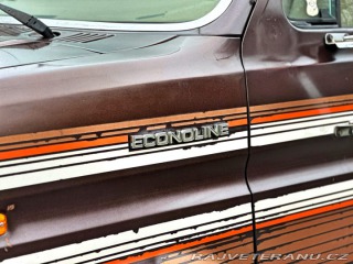 Ford Econoline E-150 5.8 V8 1983