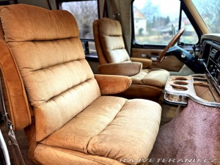 Ford Econoline E-150 5.8 V8 1983