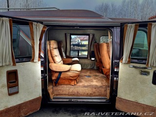 Ford Econoline E-150 5.8 V8 1983