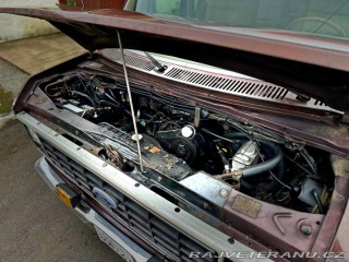 Ford Econoline E-150 5.8 V8 1983