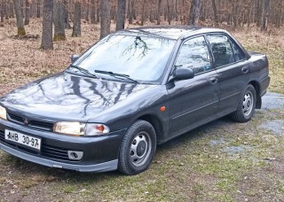 Mitsubishi Lancer GLXi
