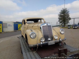 Mercedes-Benz 220 W187