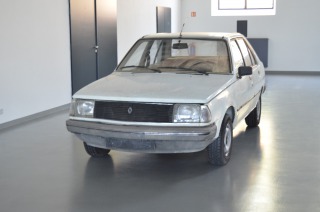 Renault 18