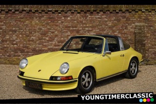 Porsche 911 2.4 S Targa