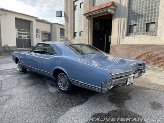 Oldsmobile 88 Delta 88 1965