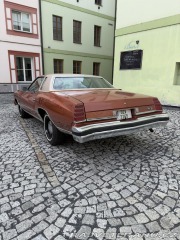 Chevrolet Monte Carlo Landau Yacht 1975