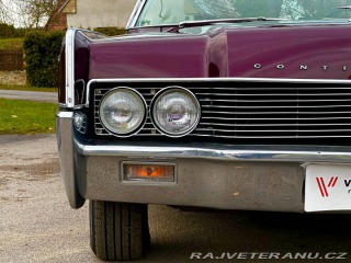 Lincoln Continental 1966