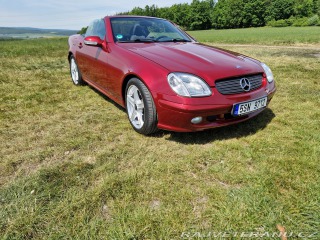 Mercedes-Benz SLK 320