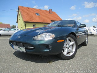 Jaguar XK8 Servisní knížka