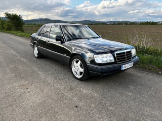 Mercedes-Benz 200 w124