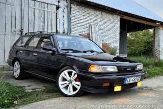 Toyota Camry LE 2.5 V6